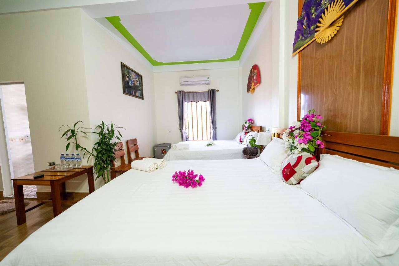 Diep Le Homestay Фонг Нха Екстериор снимка