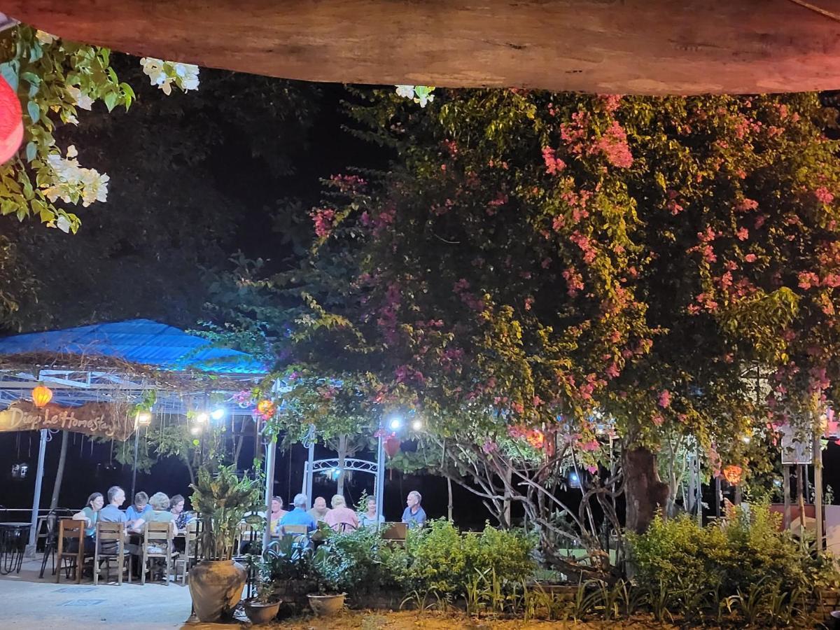 Diep Le Homestay Фонг Нха Екстериор снимка
